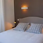 Savel Hotel 3*